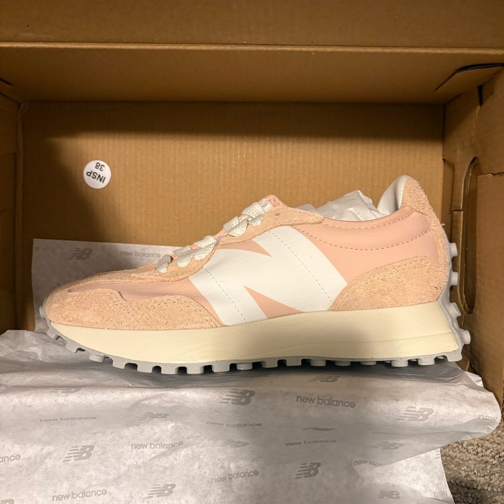 NEW BALANCE 327 - Picture 7 of 10